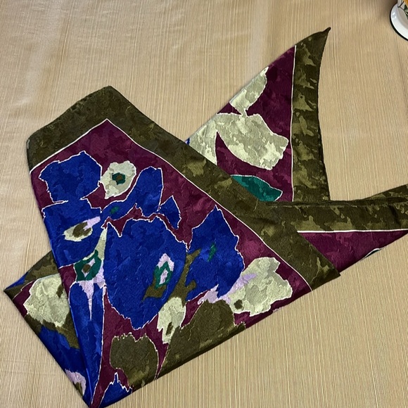 Scarf made in Italy - Picture 2 of 2